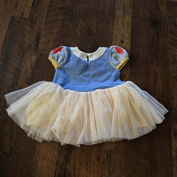 NWT BABY GAP X DISNEY Snow White Dress Size 0-3 months - Picture 4 of 9